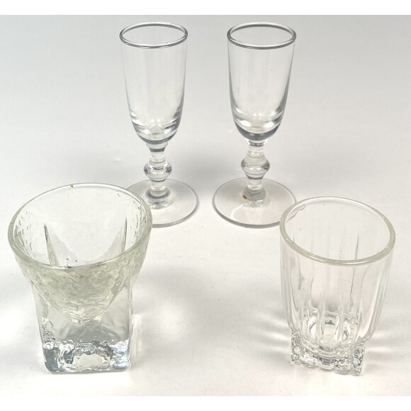 VTG Mixed Lot 4 Clear Glass SHOT GLASSES Barware Stemmed Textured Crystal EUC - Picture 1 of 5